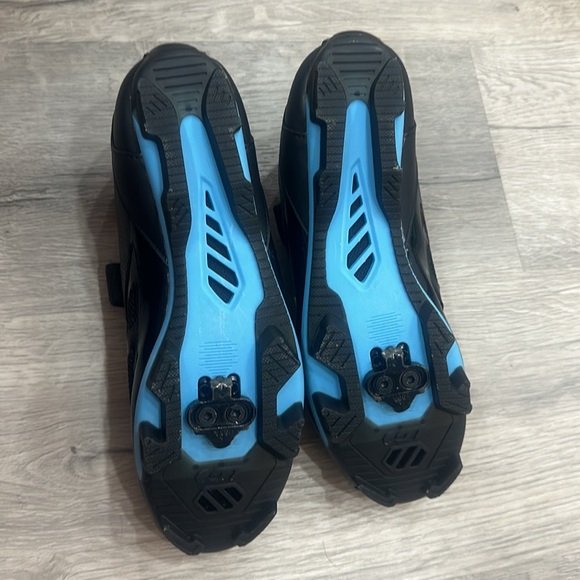 WOMEN'S MULTI AIR FLEX CYCLING
BLACK/PINK SIZE 40 - Picture 4 of 6